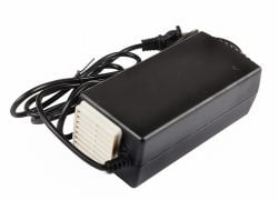 Зарядное устройство интеллектуальное для Li литиевых аккумуляторов 60V20-55A/H Зарядное устройство интеллектуальное для Li литиевых аккумуляторов 60V20-55A/H